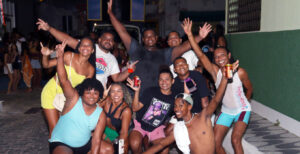 Bibas e No Stress empatam em no jogo de futsal na abertura do Carnaval 2025 de Caravelas 11