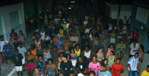 Bibas e No Stress empatam em no jogo de futsal na abertura do Carnaval 2025 de Caravelas 15