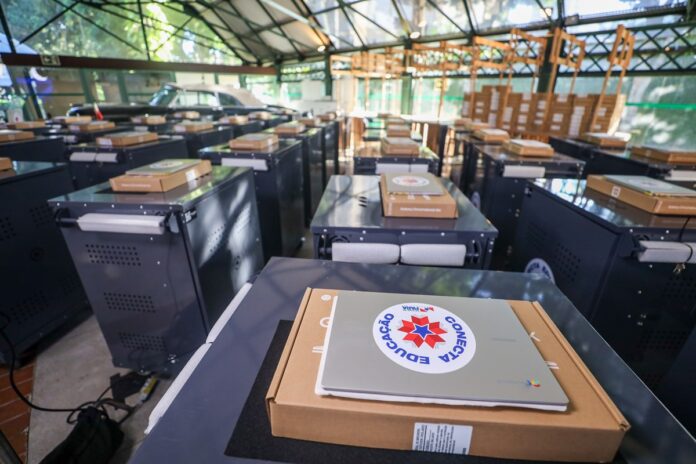 governo-do-para-entrega-36-mil-notebooks-para-escolas-estaduais
