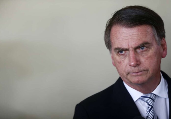 chip-hormonal:-o-que-e-e-como-funciona-o-tratamento-feito-por-bolsonaro