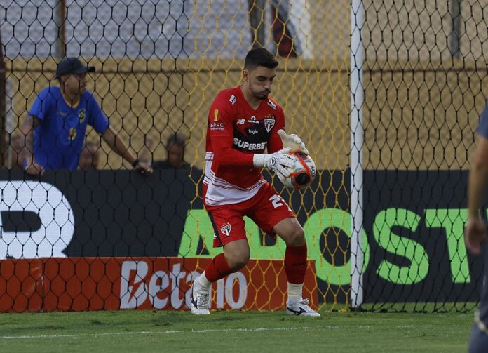 fifa-impoe-nova-regra-para-goleiro-que-fizer-‘cera’