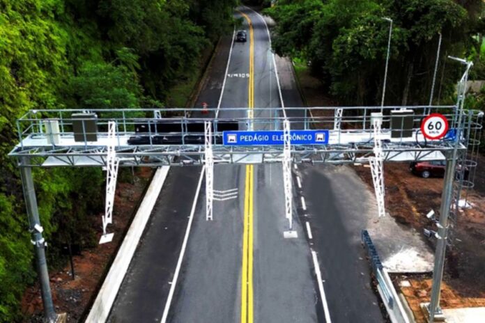 “free-flow”-comeca-a-operar-em-marco-na-dutra.-conheca-o-sistema