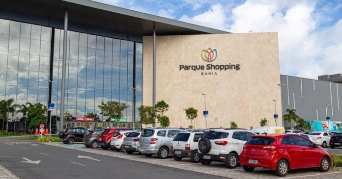 loja-de-joias-e-furtada-no-parque-shopping-bahia;-dona-faz-denuncia-nas-redes-sociais