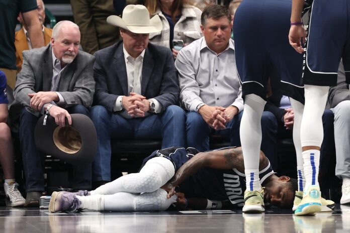 kyrie-irving-sofre-lesao-grave-no-joelho-e-esta-fora-da-temporada-da-nba