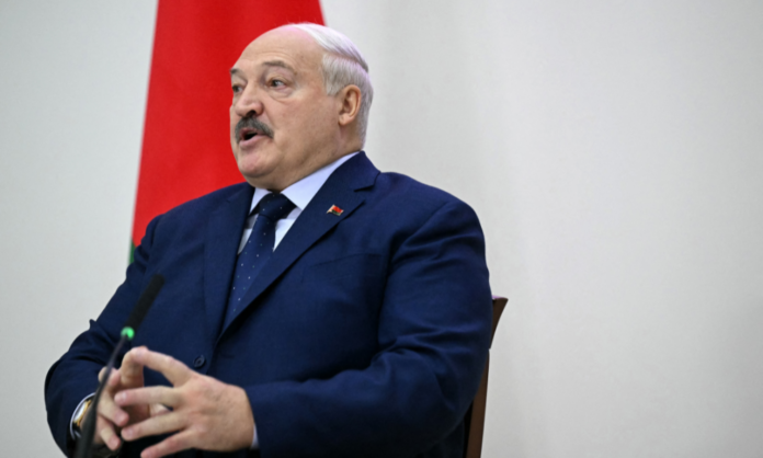 belarus-se-oferece-para-organizar-negociacoes-de-paz-entre-russia-e-ucrania