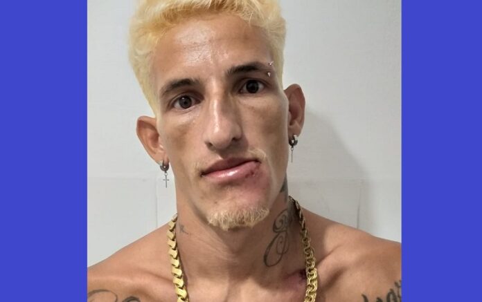 homem-e-preso-por-ameaca-e-desacato-na-orla-de-mucuri;-suspeito-responde-por-homicidio