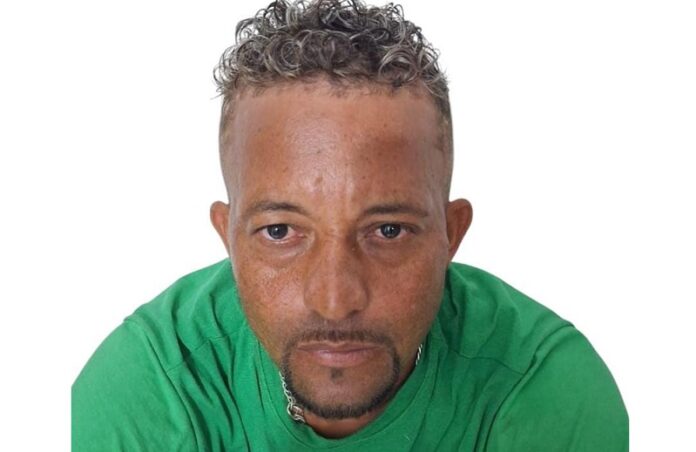 lei-maria-da-penha:-homem-e-preso-em-mucuri-por-descumprir-medida-protetiva-e-lesao-corporal