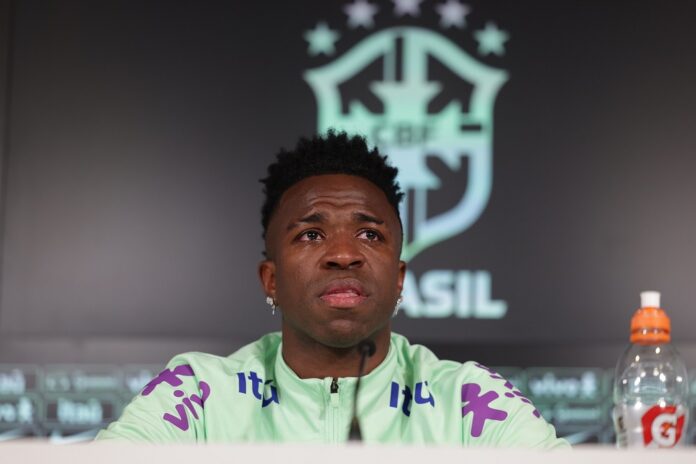 vini-jr.-sai-em-defesa-do-luighi-apos-caso-de-racismo:-‘ate-quando,-conmebol?-voces-nunca-fazem-nada’