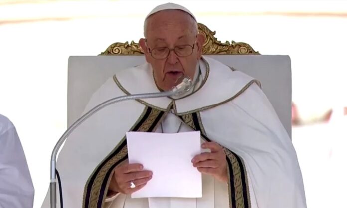 papa-francisco-mostra-‘boa-resposta-a-tratamento’-e-tem-‘leve-melhora’