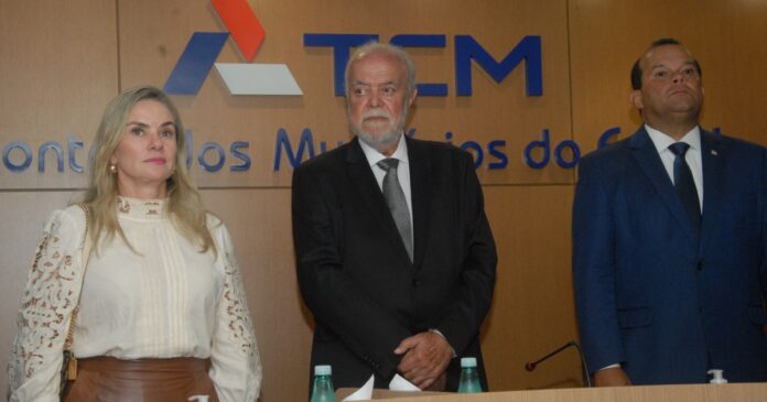 francisco-netto-toma-posse-e-define-prioridades-para-novo-mandato-no-tcm
