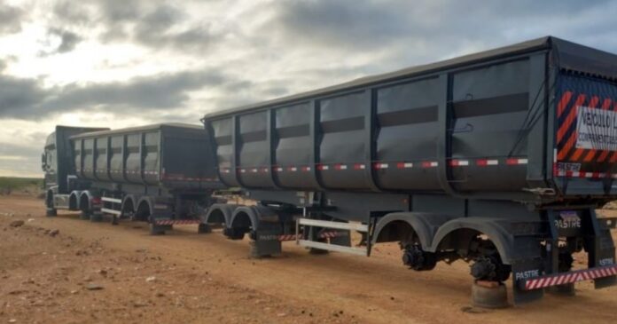 caminhoneiro-e-sequestrado-e-roubado-por-quadrilha-na-zona-rural-de-juazeiro