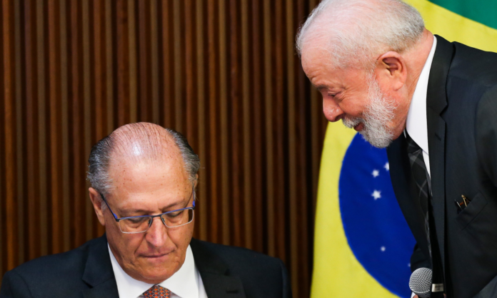 governo-federal-pede-aos-eua-para-adiar-taxacao-do-aco-e-aluminio-do-brasil
