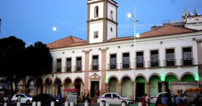 carlos-muniz-propoe-transformar-o-paco-municipal-em-um-museu