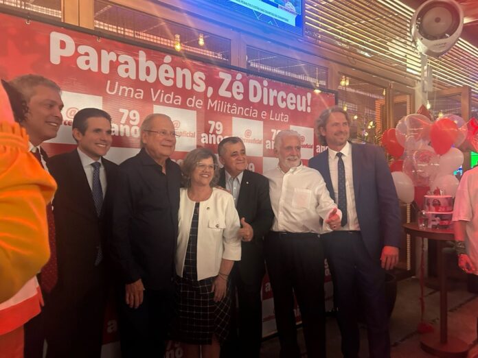 aniversario-de-dirceu-reune-hugo-motta,-delubio-e-ministros-de-lula