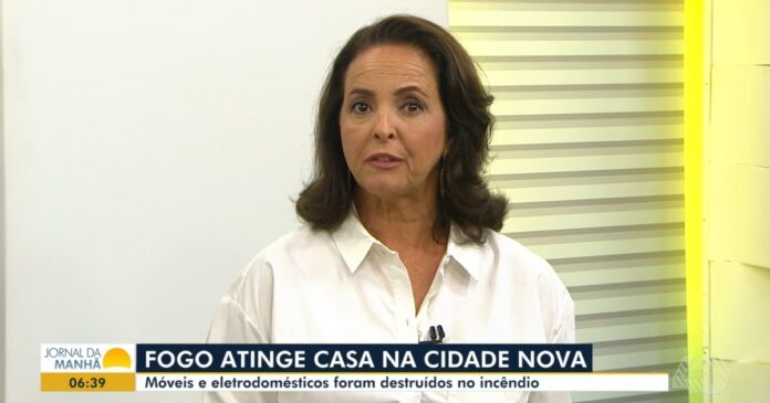 andrea-silva-faz-estreia-no-comando-do-jornal-da-manha,-na-tv-bahia