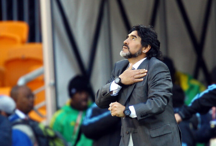 filho-mais-novo-de-diego-maradona-pede-justica-pelo-pai-em-video-nas-redes-sociais