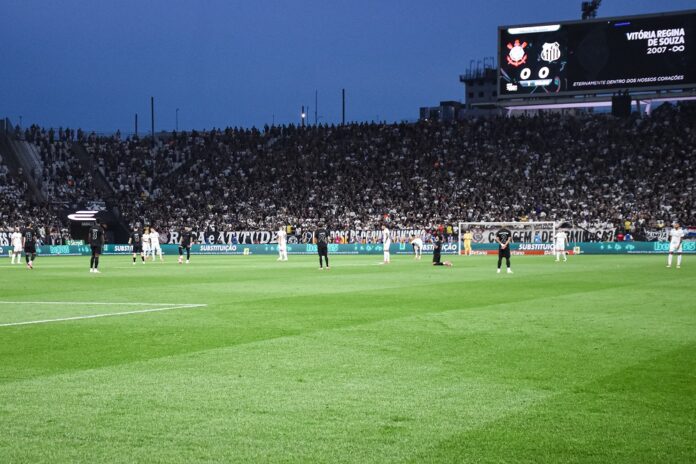 veja-como-foi-a-homenagem-do-corinthians-a-vitoria,-jovem-de-17-anos-assassinada-em-cajamar