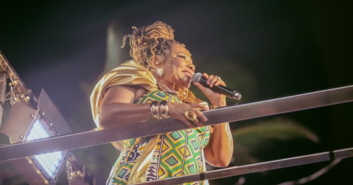 margareth-menezes-recebeu-r$-640-mil-de-prefeituras-por-apresentacoes-no-carnaval