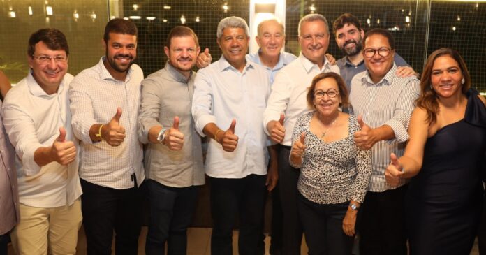 governador-segue-agenda-no-sul-baiano-e-reune-mais-de-40-prefeitos-em-itabuna