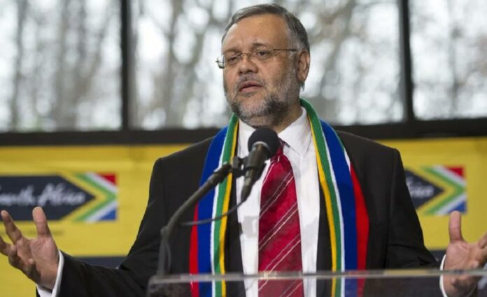 eua-estabelecem-prazo-de-72-horas-para-embaixador-sul-africano-deixar-o-pais