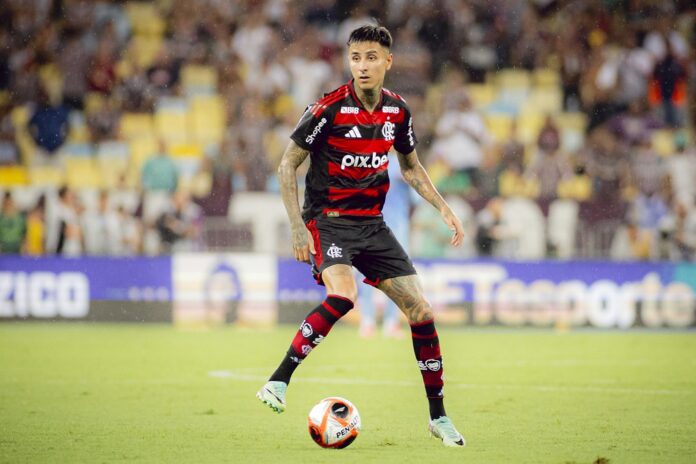 flamengo-e-pulgar-acertam-ultimos-detalhes-para-renovacao-de-contrato