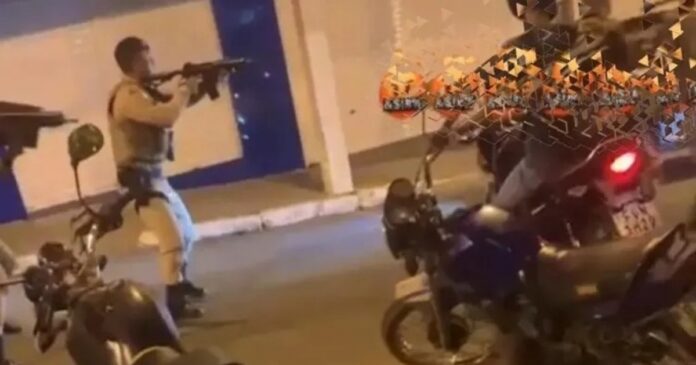 motociclista-e-preso-ao-furar-blitz-e-atropelar-pms-com-moto-roubada-no-sudoeste-baiano