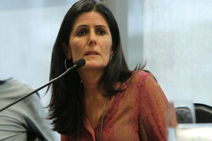 zeina-latif:-“haddad-ficou-enfraquecido-porque-errou-na-estrategia”