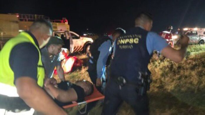 aviao-cai-no-mar-apos-decolagem-e-causa,-ao-menos,-6-mortes.-video