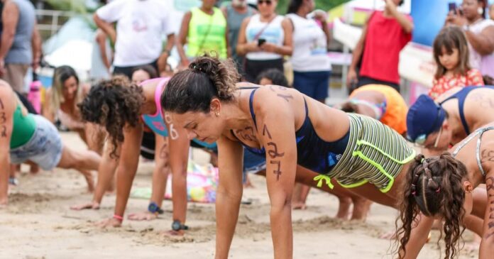 “mar-e-elas”:-prefeitura-de-salvador-promove-evento-feminino-de-natacao-em-aguas-abertas