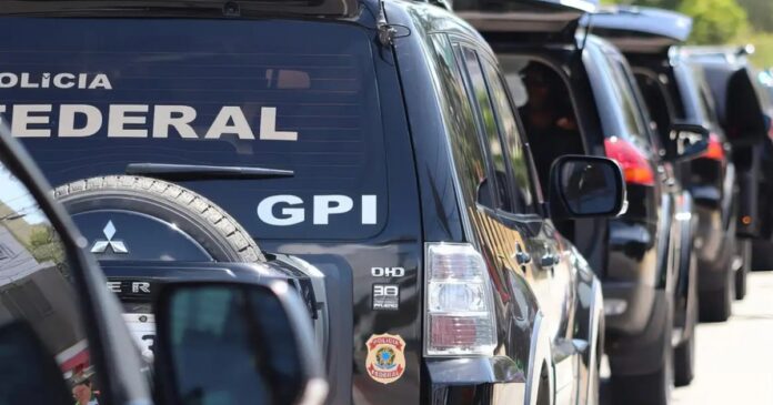 pf-deflagra-operacao-em-feira-de-santana-contra-comercio-de-notas-falsas-via-correios