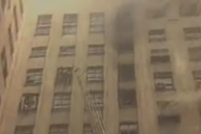 video-com-pessoas-pulando-de-predio-em-chamas-provoca-mal-estar-no-stf