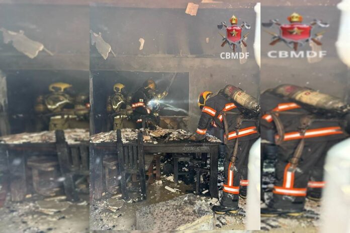 bombeiros-resgatam-cao-durante-incendio-em-residencia-no-df