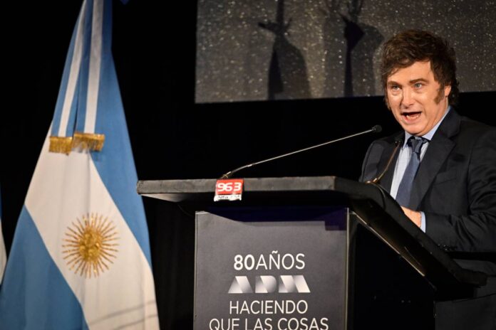 governo-milei-remove-sigilo-de-arquivos-da-ditadura-na-argentina
