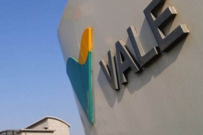 apos-22-anos,-vale-ainda-nao-pagou-indenizacao-por-oleo-no-mar-do-es