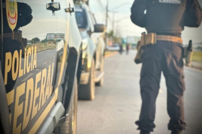pf-faz-operacao-contra-medico-que-se-passava-por-policial-federal