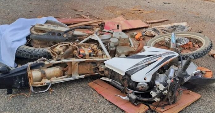 homem-morre-apos-colidir-motocicleta-com-caminhao-em-jacaraci