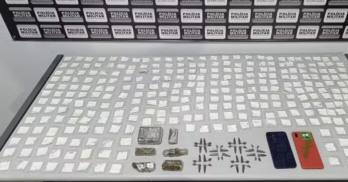 policia-desmonta-esquema-de-trafico-em-mg-apos-menina-de-4-anos-levar-cocaina-do-pai-para-escola