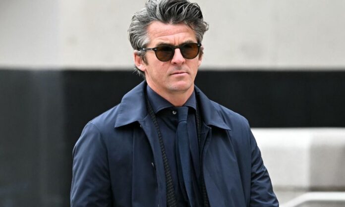 joey-barton,-ex-jogador-ingles-e-critico-de-neymar,-e-condenado-por-agredir-esposa