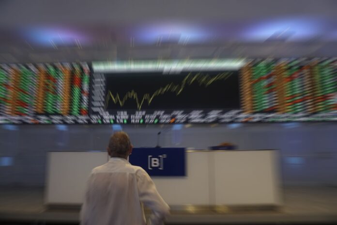 b3:-17-empresas-listadas-estao-em-recuperacao-judicial.-saiba-quais