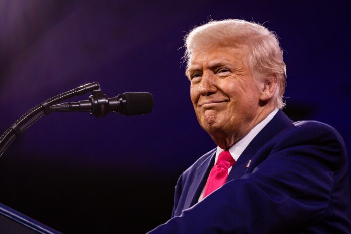 trump-impoe-tarifas-de-25%-sobre-carros-fabricados-fora-dos-estados-unidos