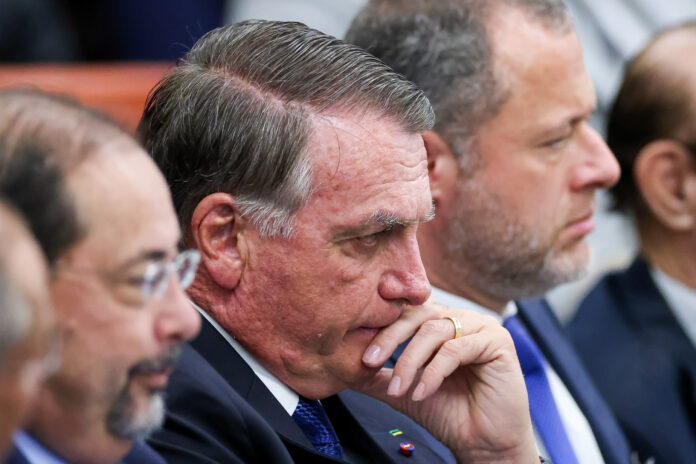 bolsonaro-cobra-que-moraes-exiba-video-no-stf