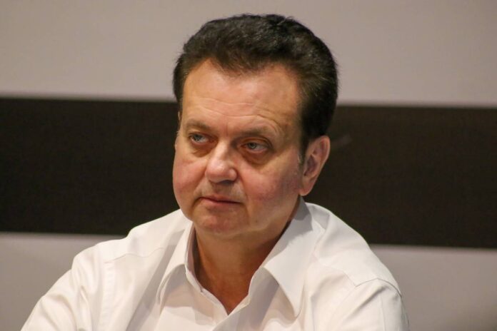 a-manobra-do-pl-para-o-psd-de-kassab-apoiar-a-urgencia-da-anistia