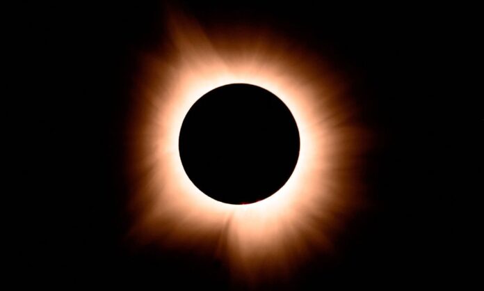 eclipse-solar-parcial-podera-ser-visto-no-hemisferio-norte-neste-sabado