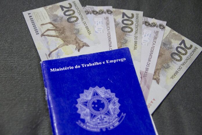 programa-credito-do-trabalhador-movimenta-r$-1,28-bilhao