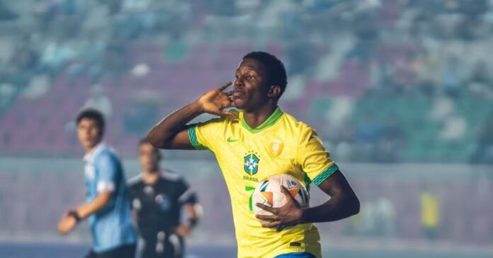 video:-joia-do-bahia-marca-e-brasil-empata-diante-do-uruguai-pelo-sul-americano-sub-17