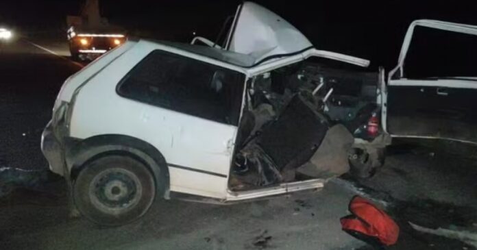 motorista-morre-apos-colisao-com-caminhao-e-carreta-no-extremo-sul-baiano