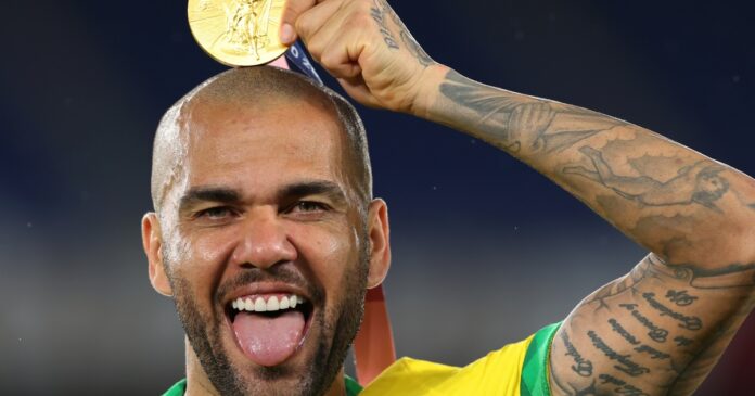 mulheres-do-governo-espanhol-criticam-absolvicao-de-daniel-alves:-“uma-vergonha”