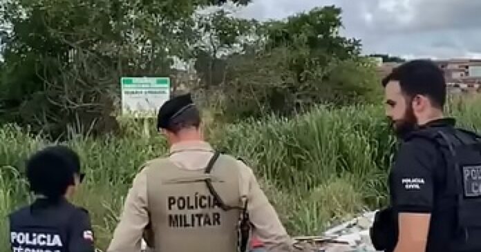 homem-e-morto-apos-sofrer-tortura-e-tem-corpo-abandonado-em-area-de-lixo-em-eunapolis
