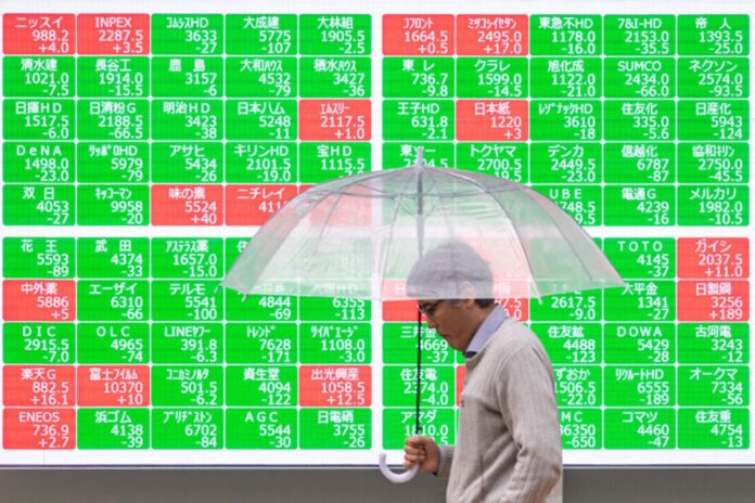 efeito-trump-faz-bolsas-da-asia-desabarem-com-medo-de-“tarifaco”