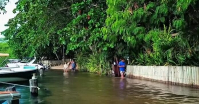 avanco-de-mare-chama-atencao-em-praias-de-porto-seguro-e-do-litoral-norte-baiano